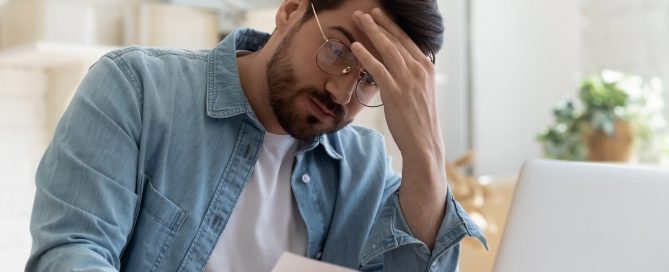 Afwaardering vordering op eigen BV