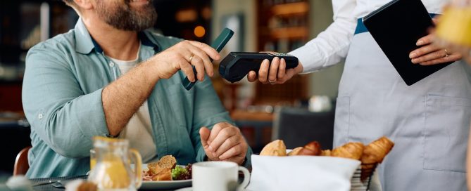 Eten buiten de deur zakelijk aftrekbaar