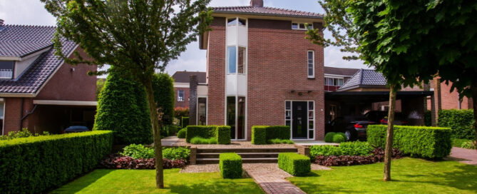 BTW-belaste verhuur werkkamer en garage ondanks enig privégebruik