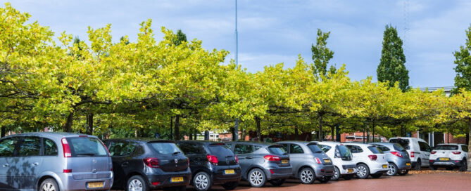 Werknemers mogen auto’s werkgever meenemen